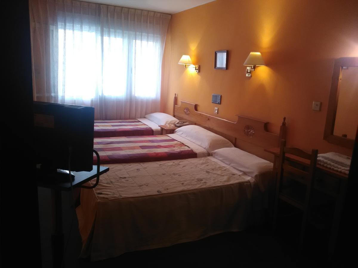 Hotel Paris Gijon Bagian luar foto