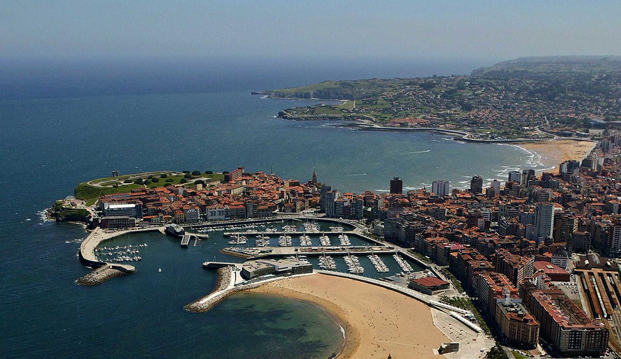 Hotel Paris Gijon Bagian luar foto